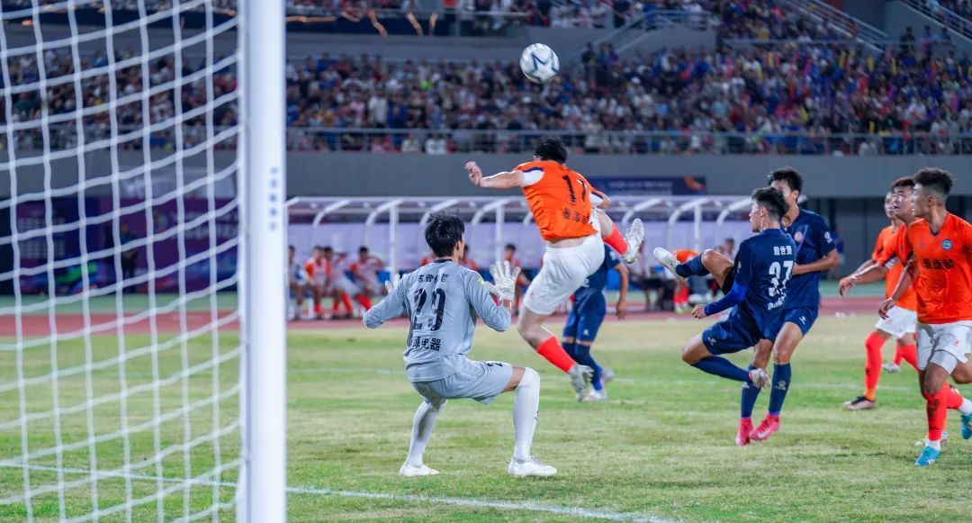 球迷对比赛再次燃动热情(球迷对国足附加赛的热情与期待)