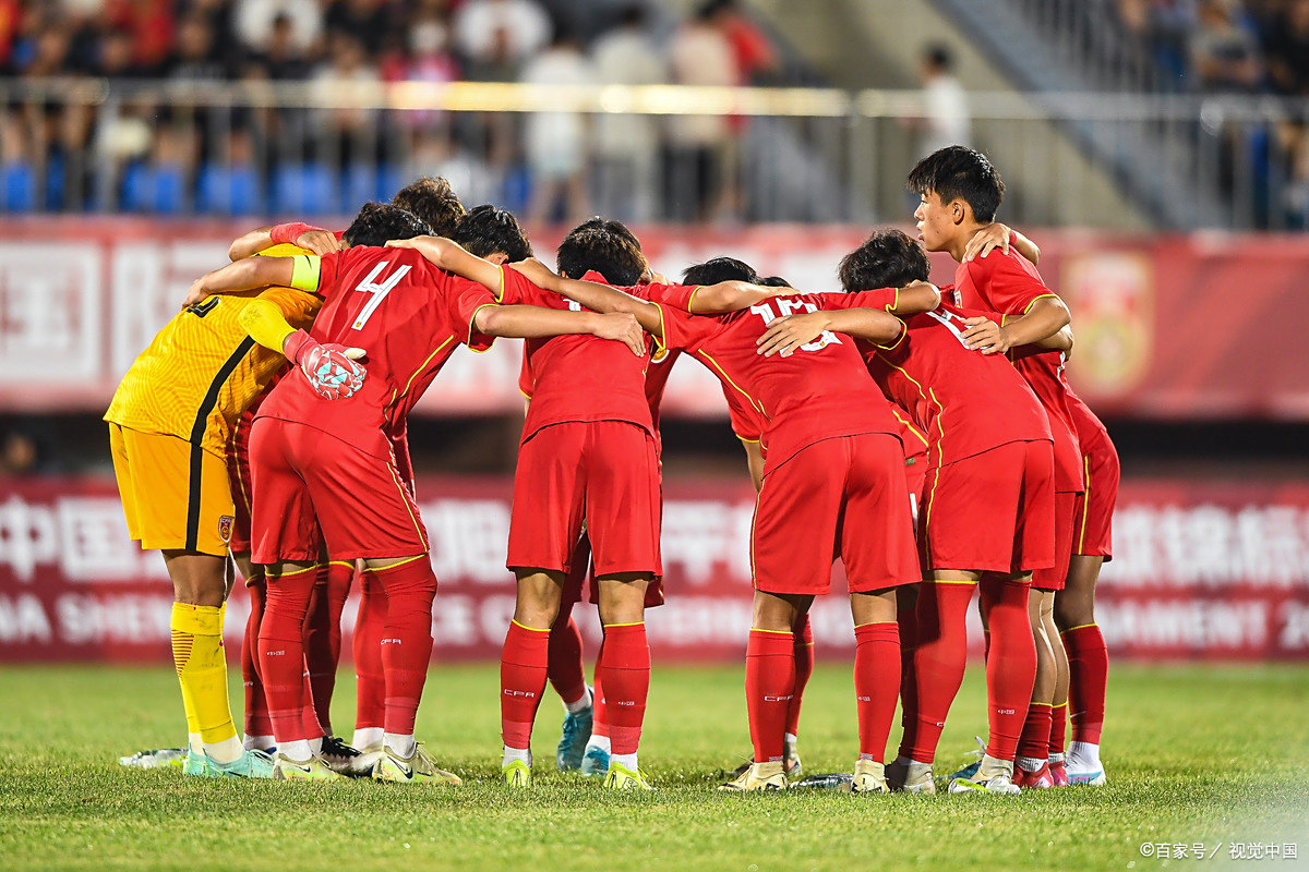 中国足球精彩纷呈，实力对比球迷期待的简单介绍