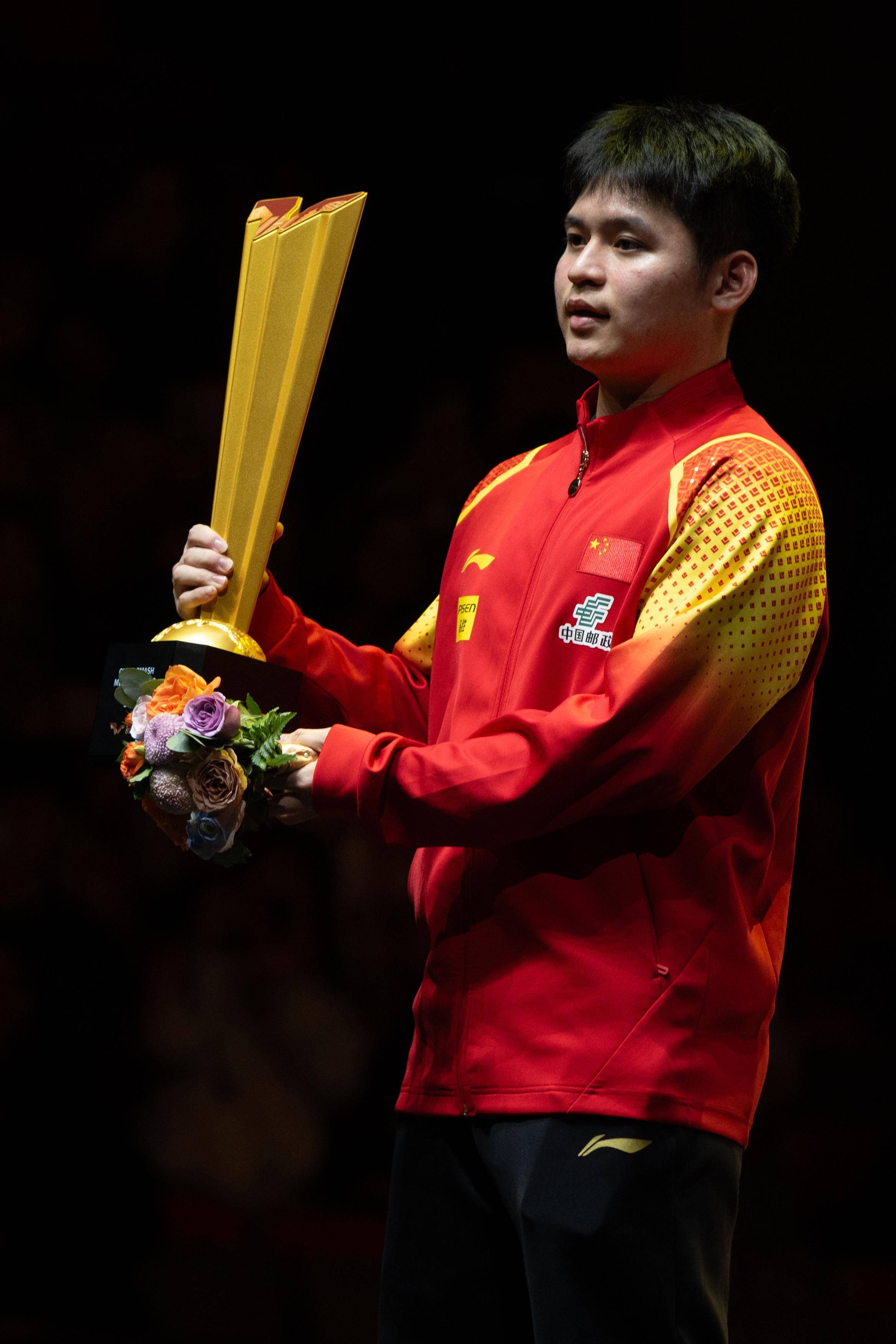 亚洲联赛球员获得年终最佳球员奖(亚洲联赛冠军)